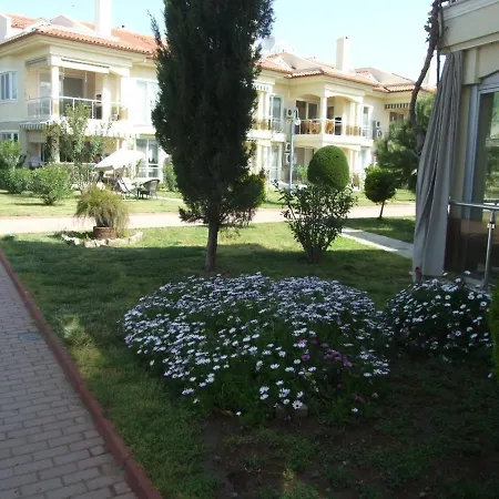 Sunset Club Sea Horse Tatil Evi *